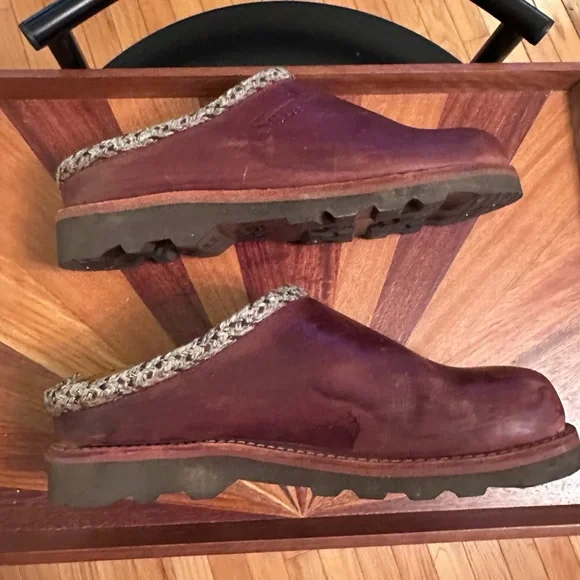 Simple The Original Clog - Picture 3 of 8